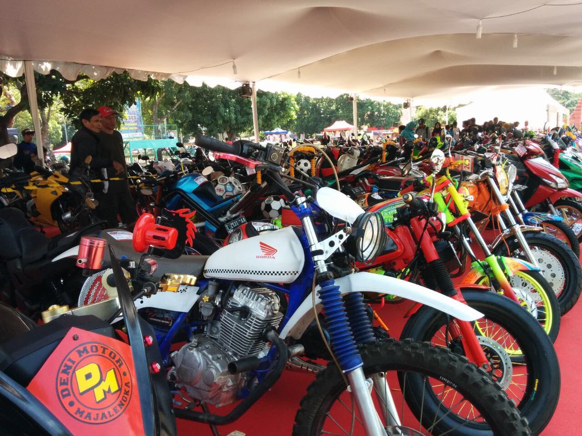 Live Report Seru Dan Meriah Honda Modif Contest 2017 Seri Cirebon MenyusuriJalanCom